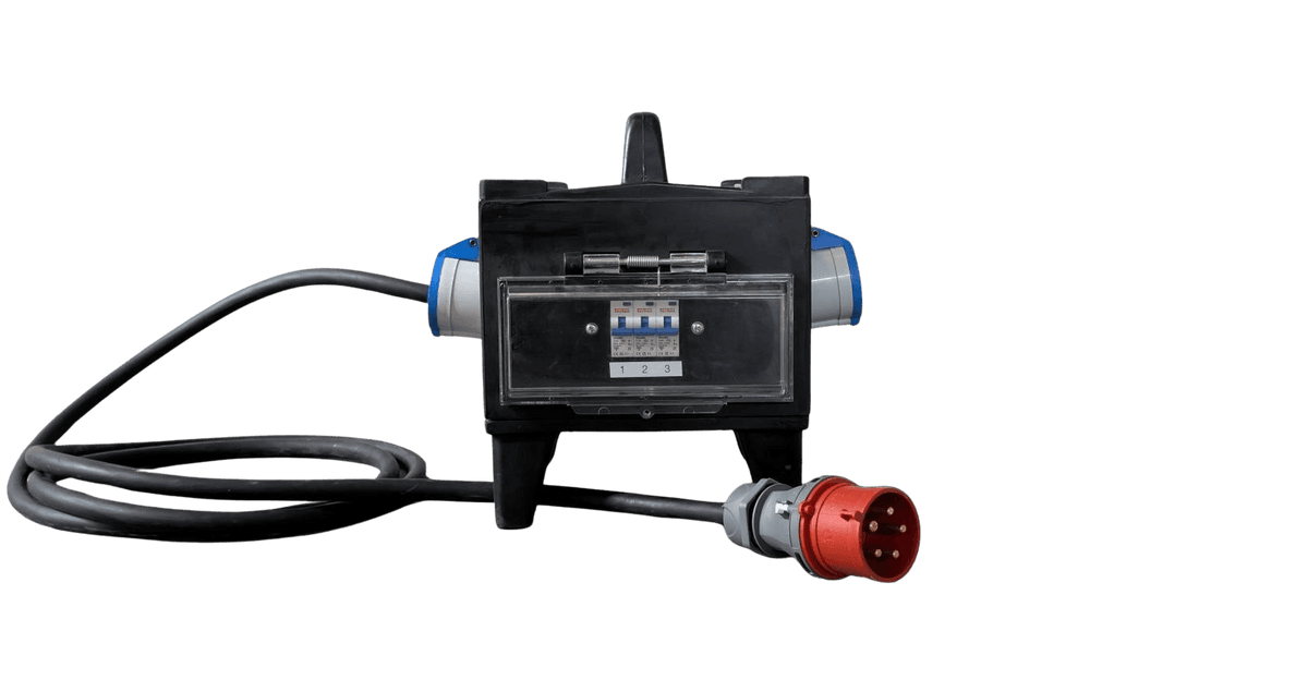 Clearance 415V 32A rubber splitter box with 3m H07RN-F cable, IP44 plug, 30mA RCBO protection and three 230V 32A IP44 panel sockets.
