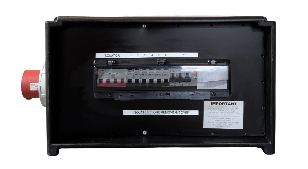 PORTABLE BLACK STACKABLE DISTRIBUTION BOX IP67 RATED - 415V 5P 125A INLET FITTED - 6X 230V 32A SOCKETS - 1X 415V 5P 32A SOCKET