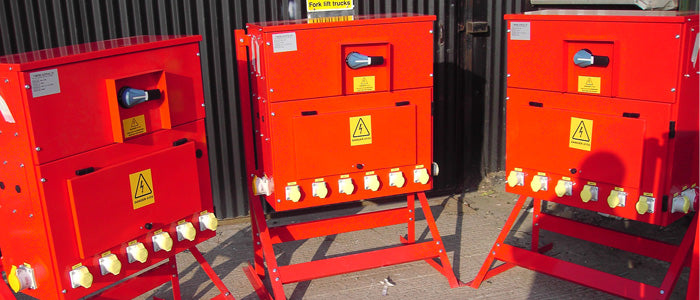 BESPOKE PANELS NTEGRAL TRANSFORMER 110V SOCKETS AND ISOLATOR