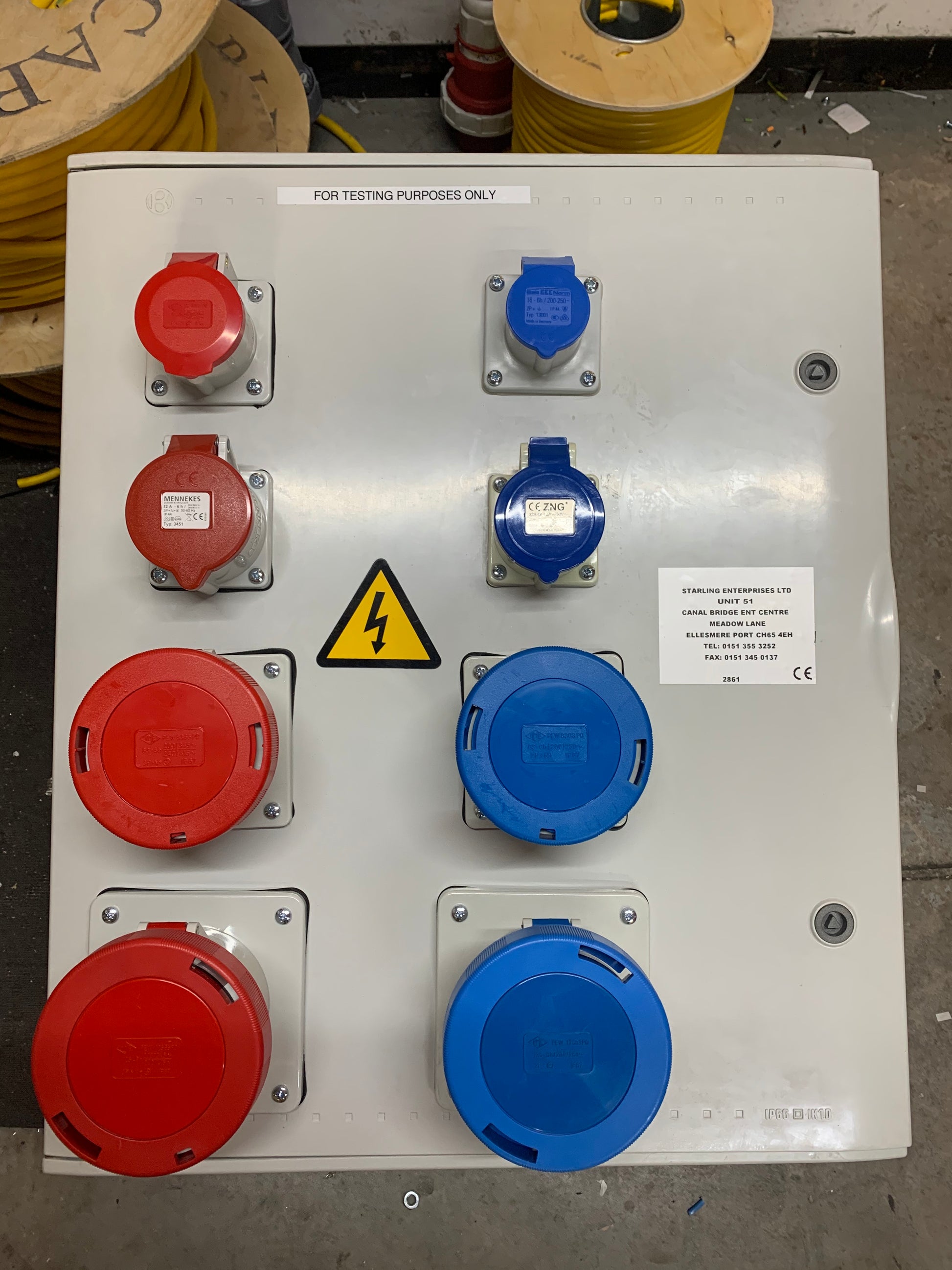 GRP WALL-MOUNTED DISTRIBUTION BOARD FOR TEST BENCH